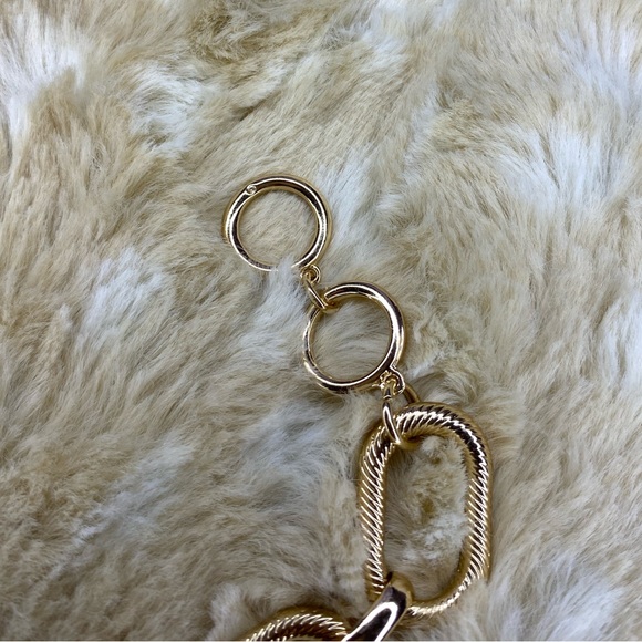 Alfani Gold-Tone Chunky Oval Chain Link Bracelet - Picture 6 of 8